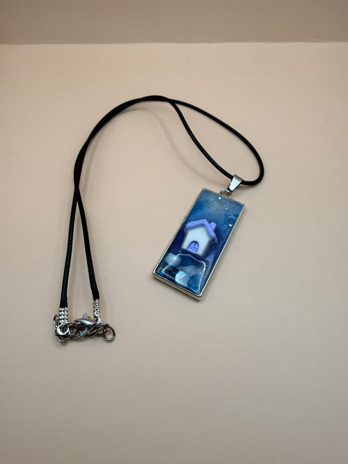 Een handgemaakte ketting van By Jaike. Een uniek en persoonlijk sieraad, met liefde gemaakt. Leuk voor jezelf of als origineel cadeautje.