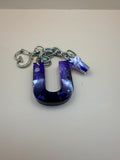 Gepersonaliseerde sleutelhanger met letter en bedeltje | By Jaike